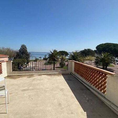 Martigues Apartment Екстериор снимка