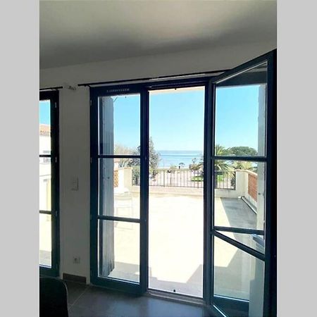 Martigues Apartment Екстериор снимка